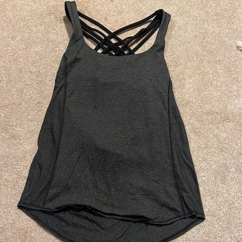lulu-lemon tank top, no tag fits like s/m